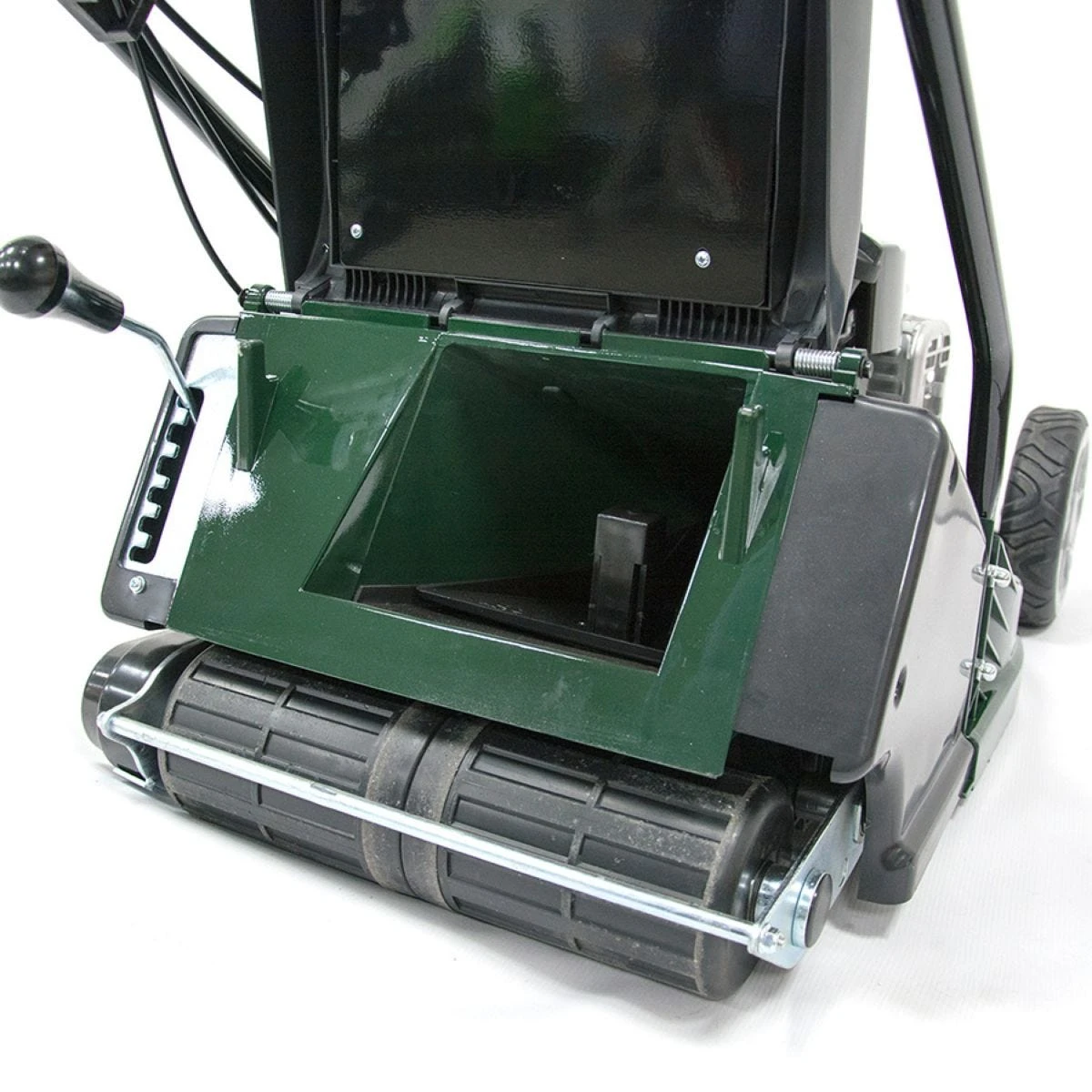 Webb RR17SP 43cm Self-Propelled ABS-Deck Rear-Roller Rotary Petrol Mower - Image 6