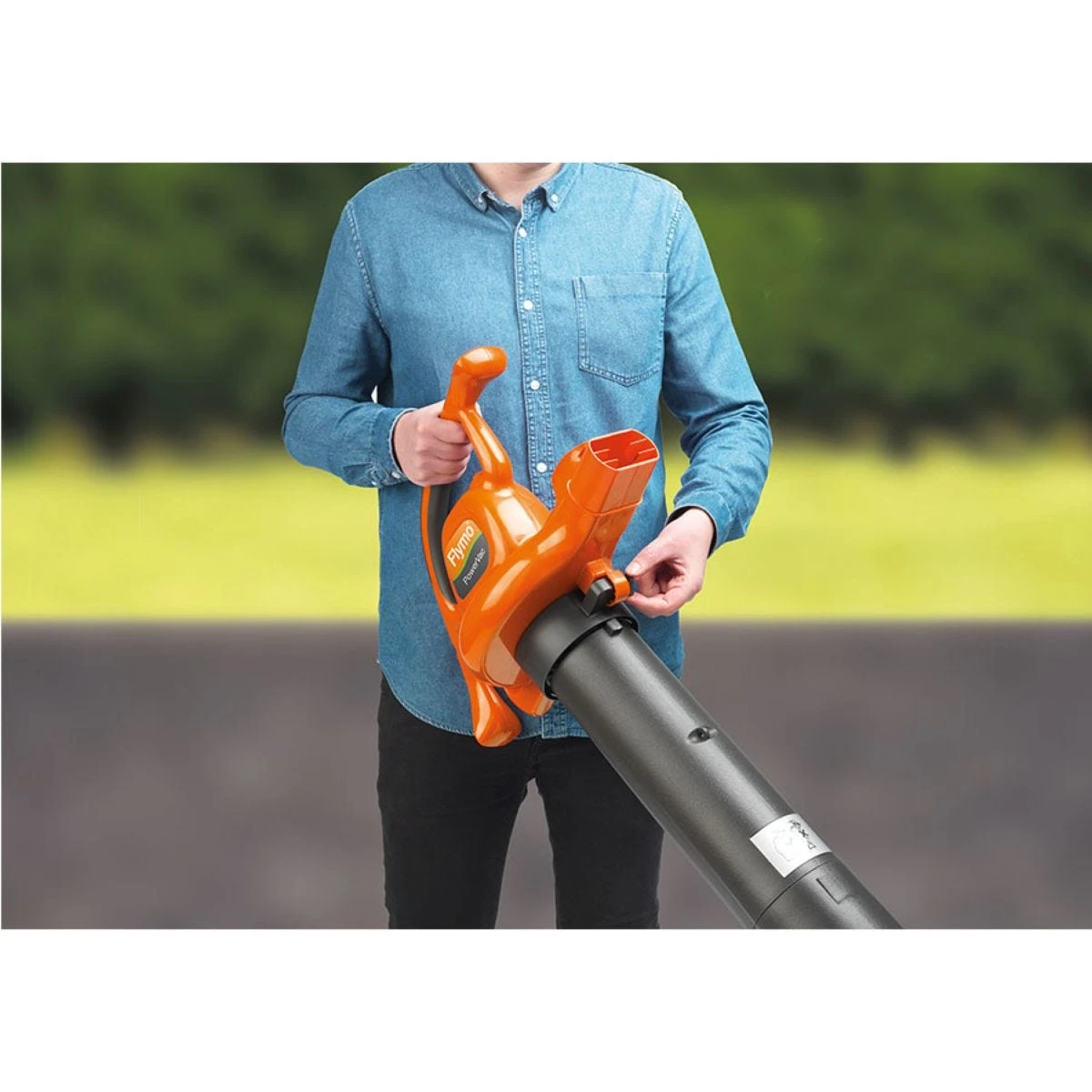 Flymo PowerVac 3000 2700W 3-in-1 Electric Vacuum, Blower And Shredder With 45L Collection Bag And 10m Cable - Image 7