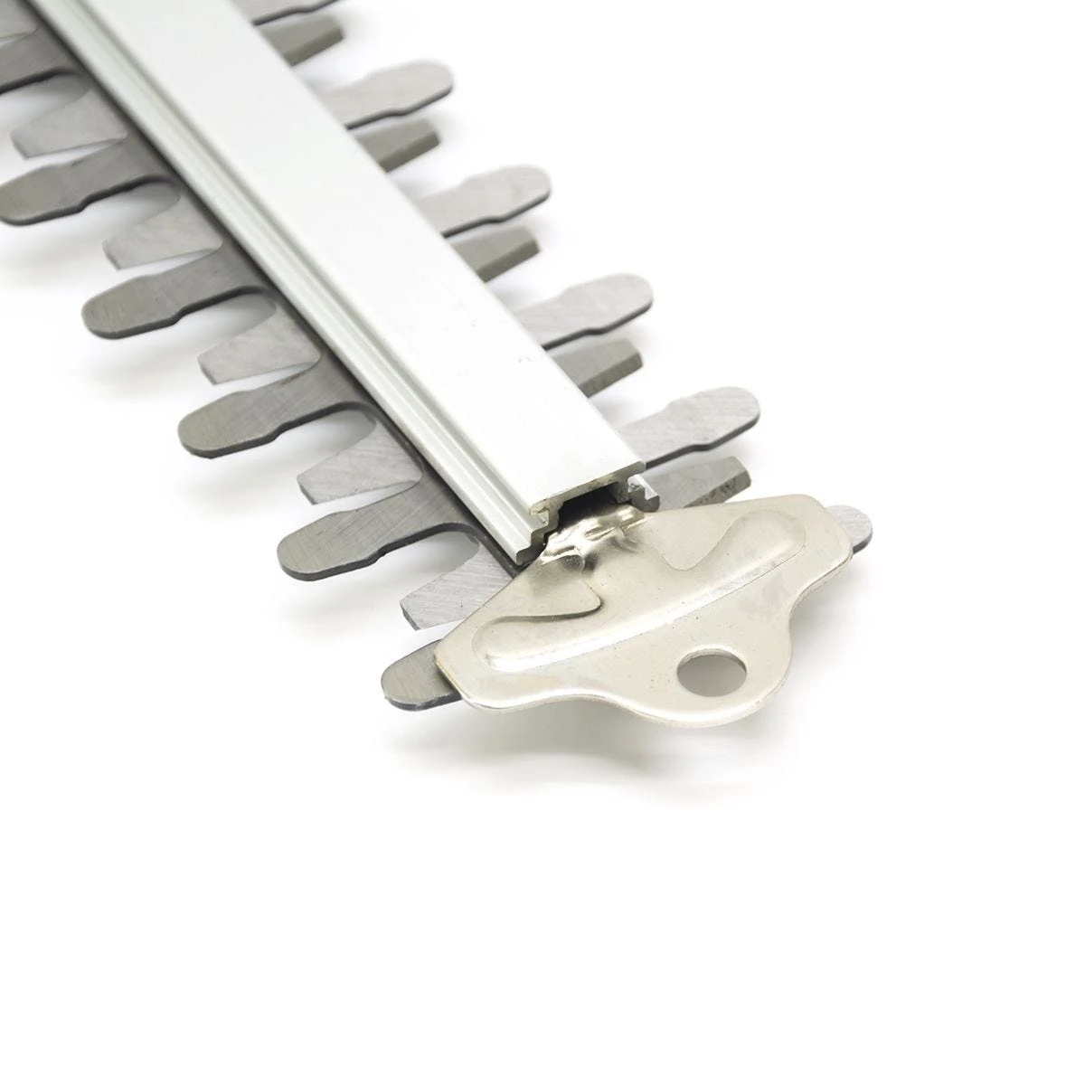 Webb 20V Long Reach Hedge Trimmer With Battery & Charger - Image 5