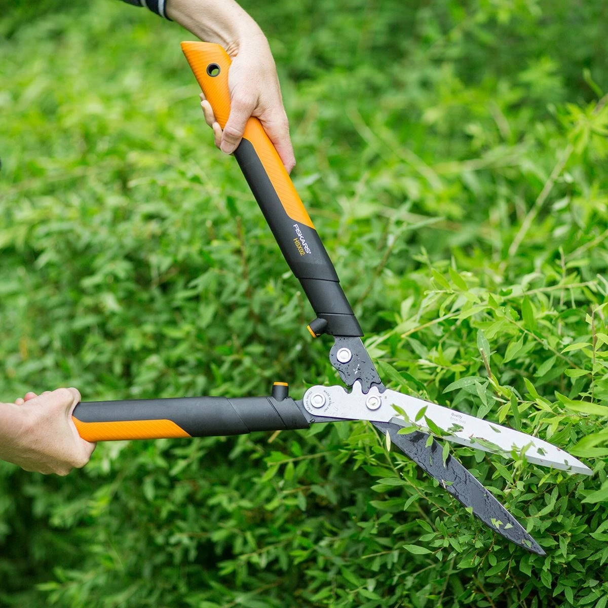 Fiskars PowerGear X Hedge Shear HSX92 - Image 4
