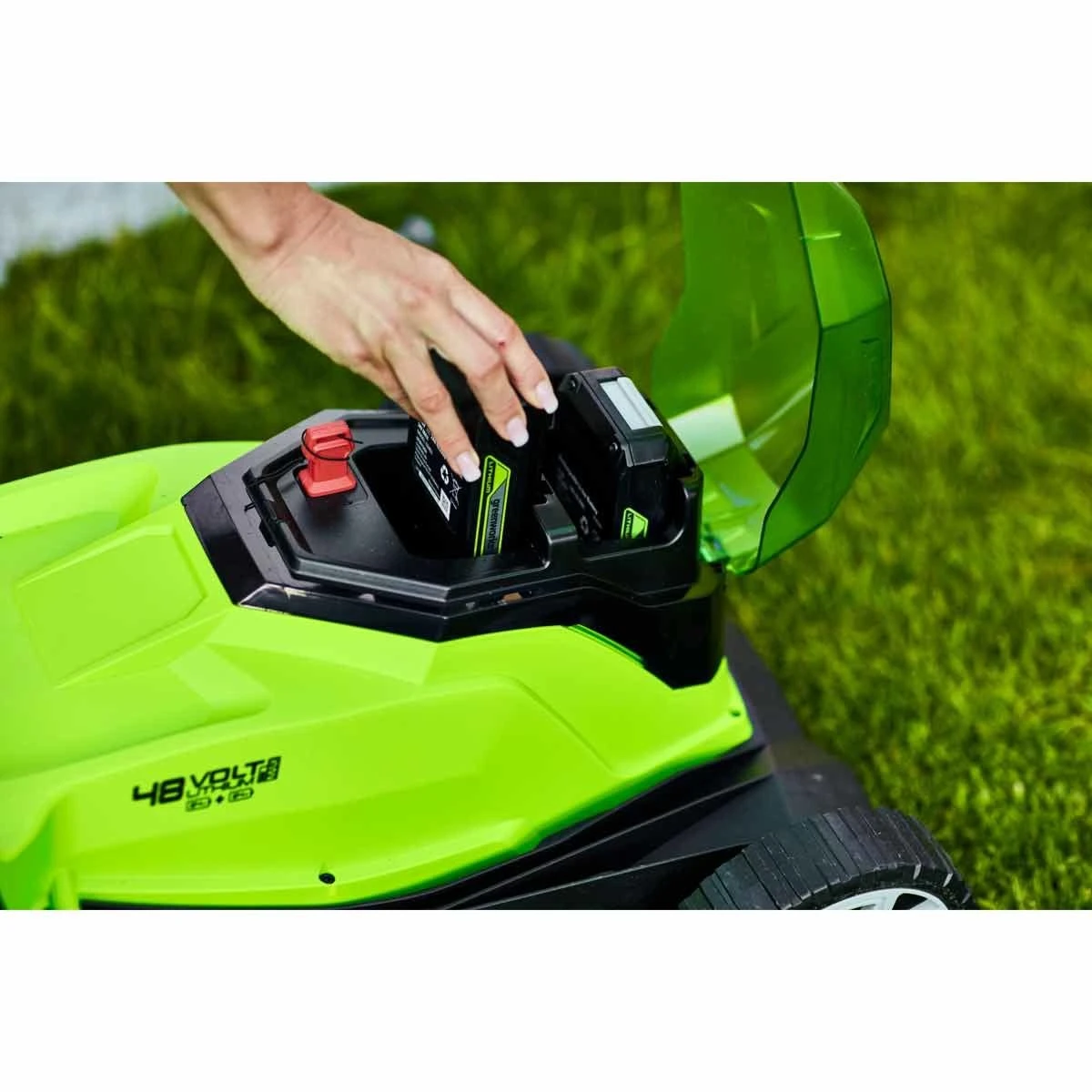 Greenworks 48v Cordless 41cm Lawnmower With Two 24v 2Ah Batteries & 2A Charger - Image 6