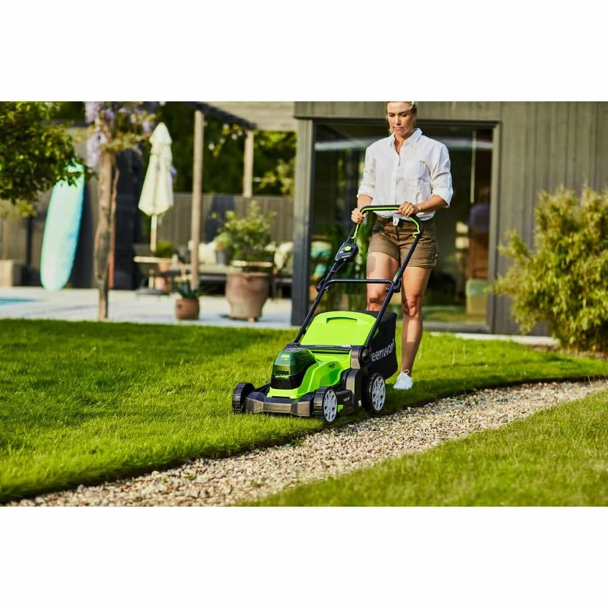 Greenworks 48v Cordless 41cm Lawnmower With Two 24v 2Ah Batteries & 2A Charger - Image 11