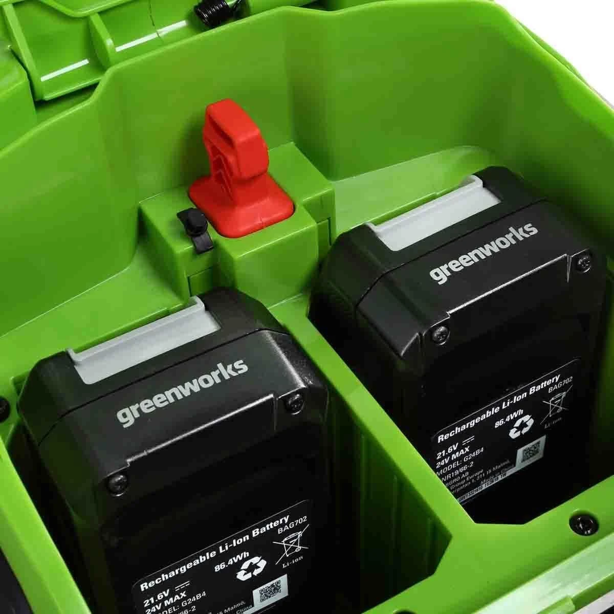 Greenworks 48v 46cm Cordless Brushless Self Propelled Lawnmower (2 X 4AH Battery & Twin Charger) - Image 2