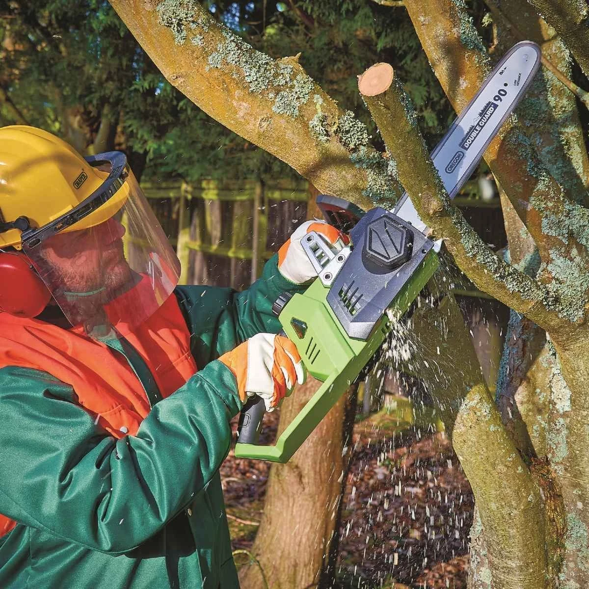 Draper D20 40V Chainsaw Kit - Image 2