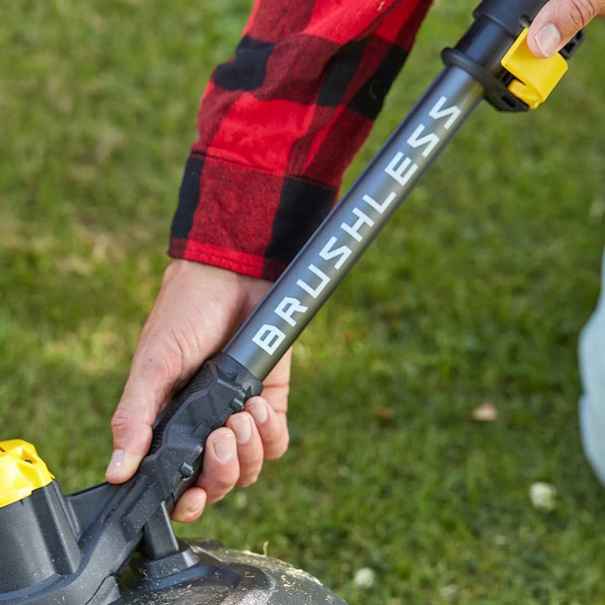 Stanley FatMax V20 18v Cordless 33cm Brushless String Trimmer - Image 6