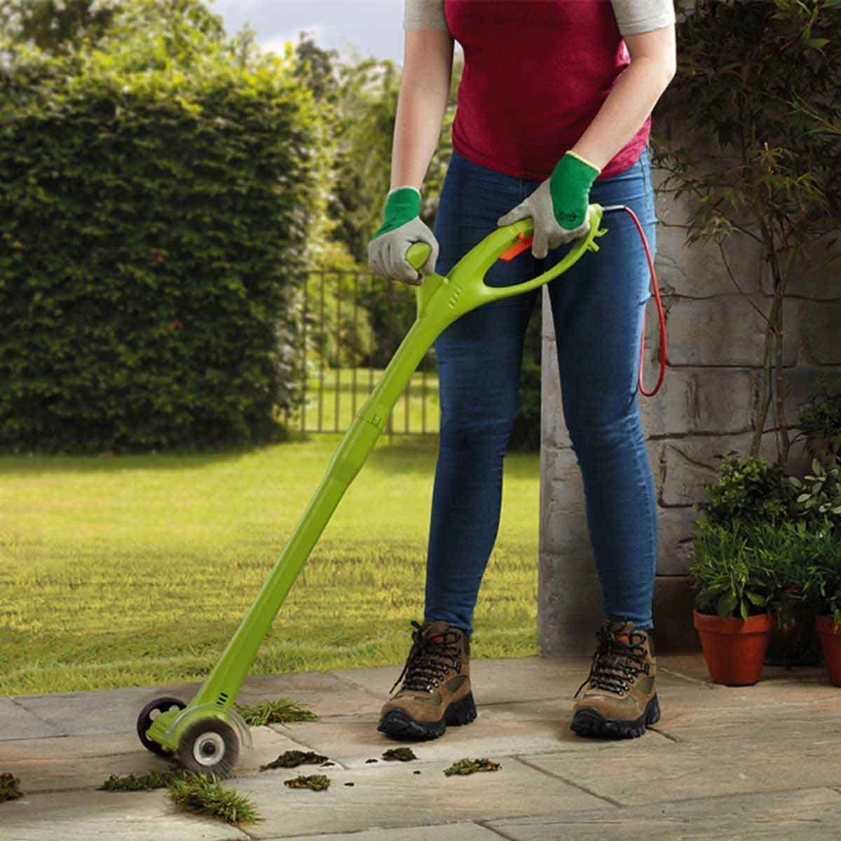 Garden Gear Electric Weed Sweeper With Spare Brushes - Image 4