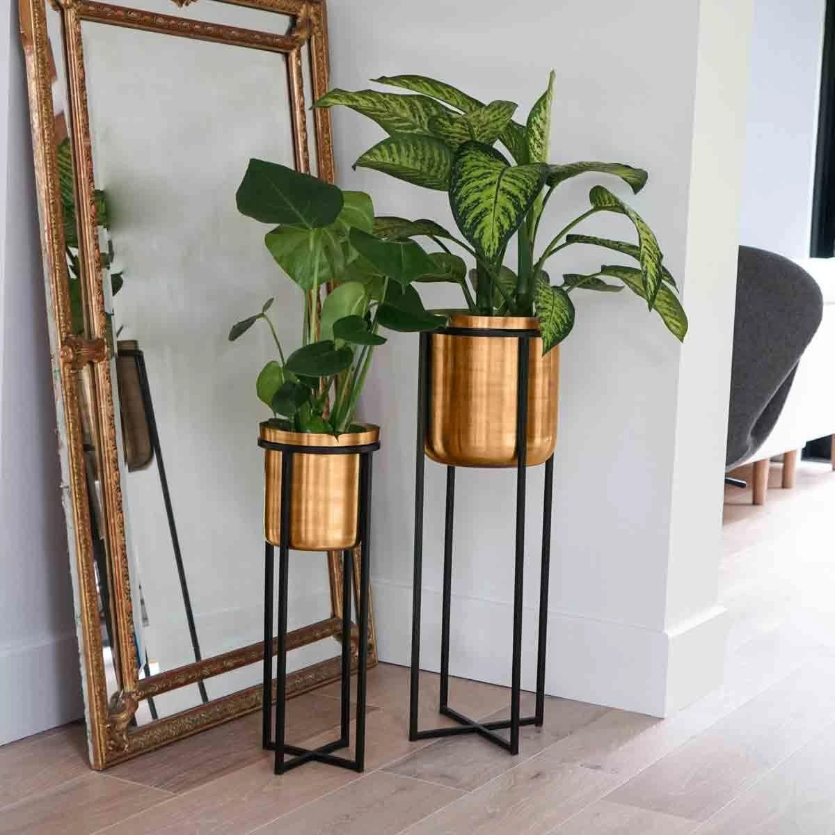 Calla Planter Stand Black/Antique Gold H58CM D22CM