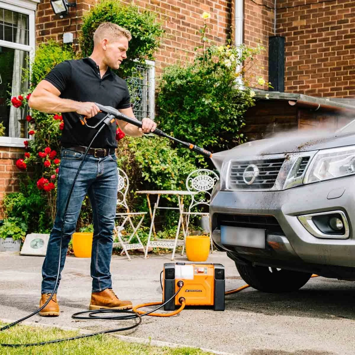Yard Force 135 Bar 1800W High-pressure Washer W/ Accessories - Orange - Image 3