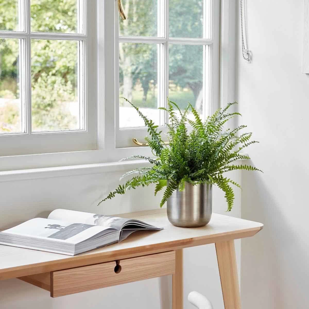 Ivyline Indoor Chelsea Pewter Planter - H26Cm D25Cm