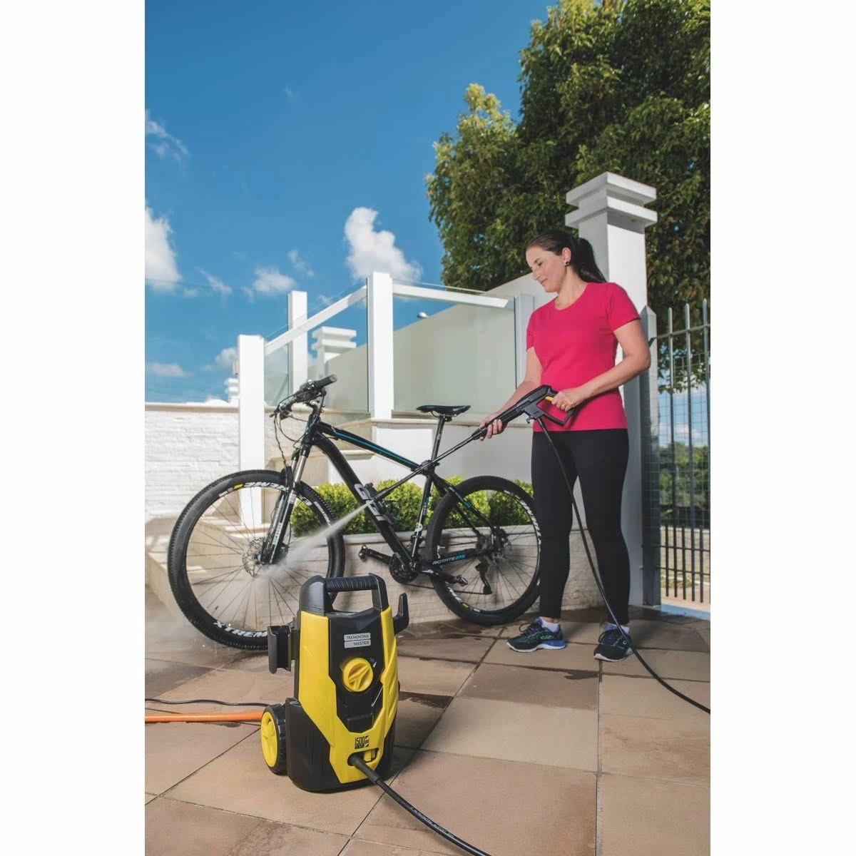 Tramontina High Pressure Washer With 3M Hose With Adjustable Flow And Accessories (1200W 1500 Psi 220V Flow Rate 5.5-6.5 L/Min) - Image 9