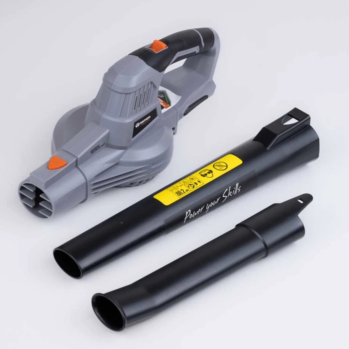 Daewoo 18V Cordless Leaf Blower With 2000mAh Battery And Fast Charger - Image 3