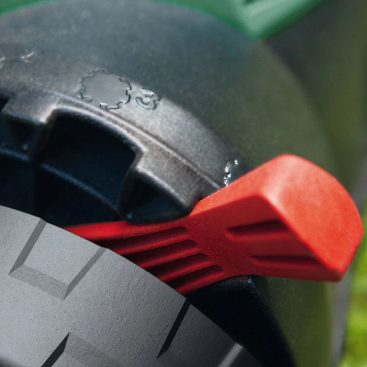 Bosch UniversalRake 900 - Image 8