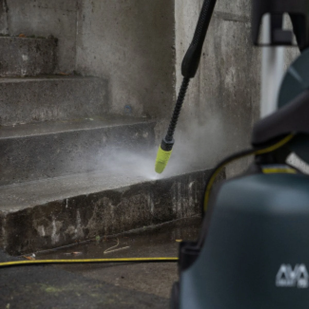 AVA Smart P60 X-Large Pressure Washer Bundle - Image 3