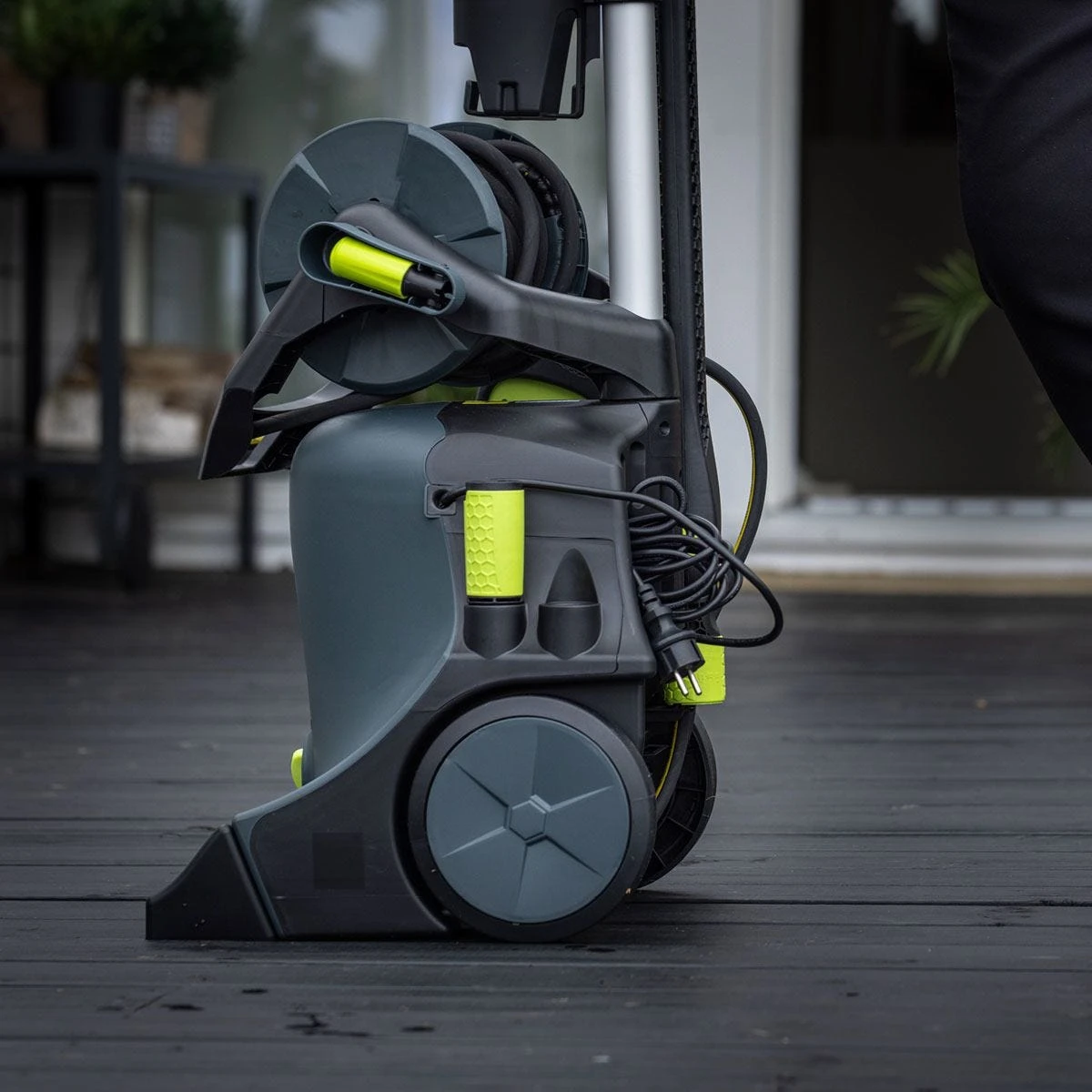 AVA Smart P60 X-Large Pressure Washer Bundle - Image 8