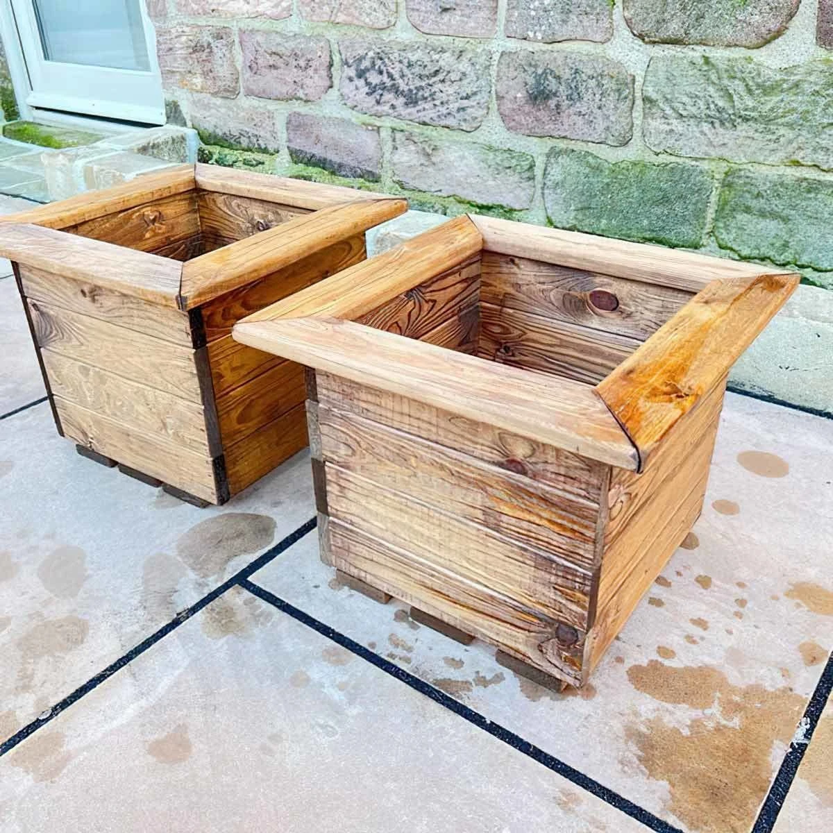 Charles Taylor 2pc Small Planter Set
