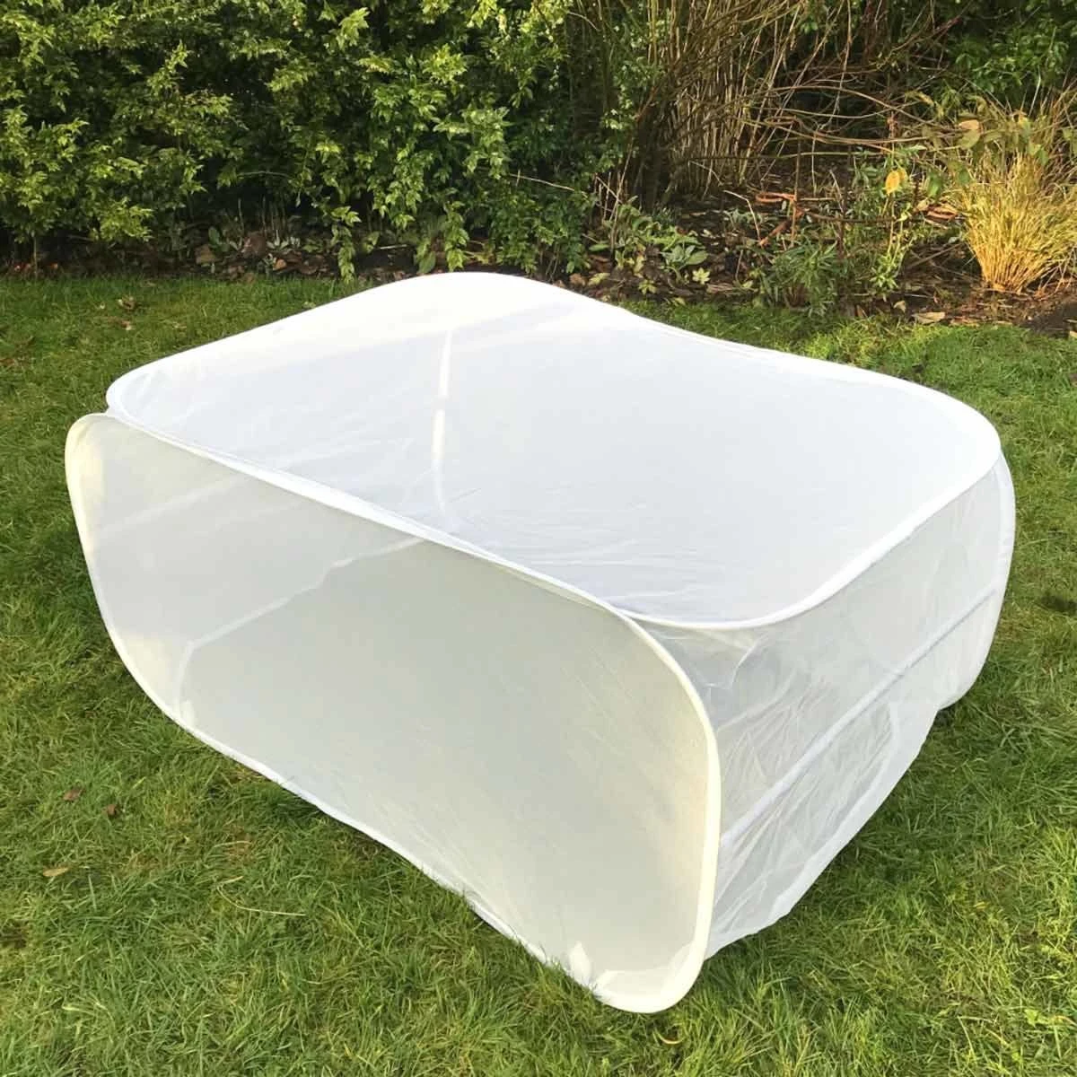 Gardenskill Pop Up Insect Mesh Garden Grow Bag Cover And Vegetable Cloche - Image 4