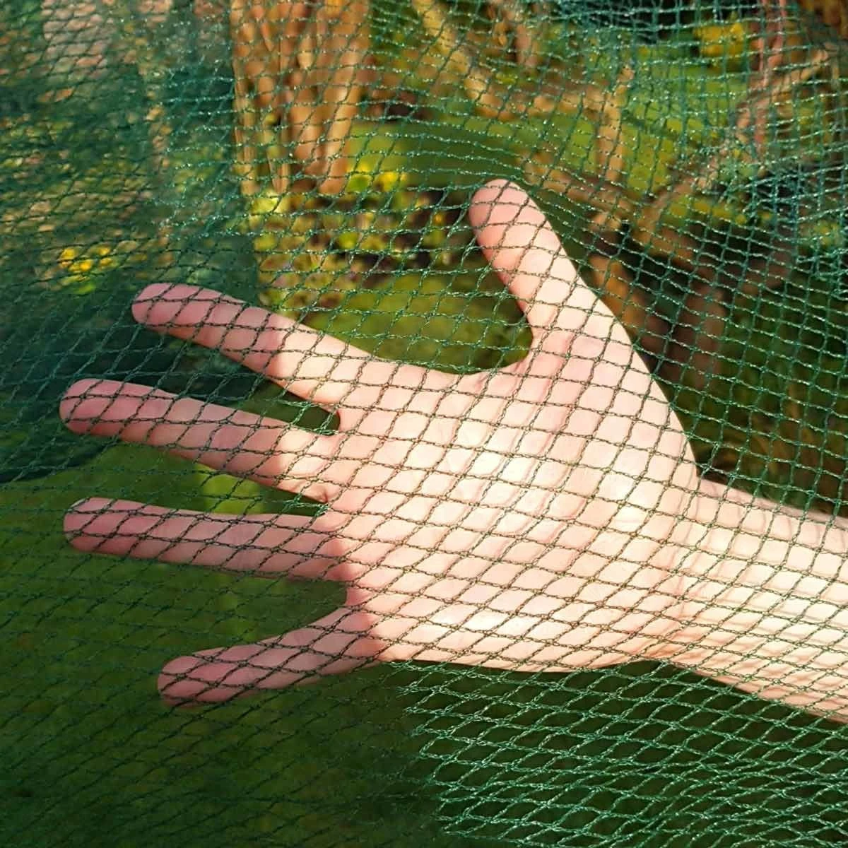 Gardenskill Soft Butterfly Mesh Netting For Cabbages, Brassicas And Plants 6M X 5M - Image 3