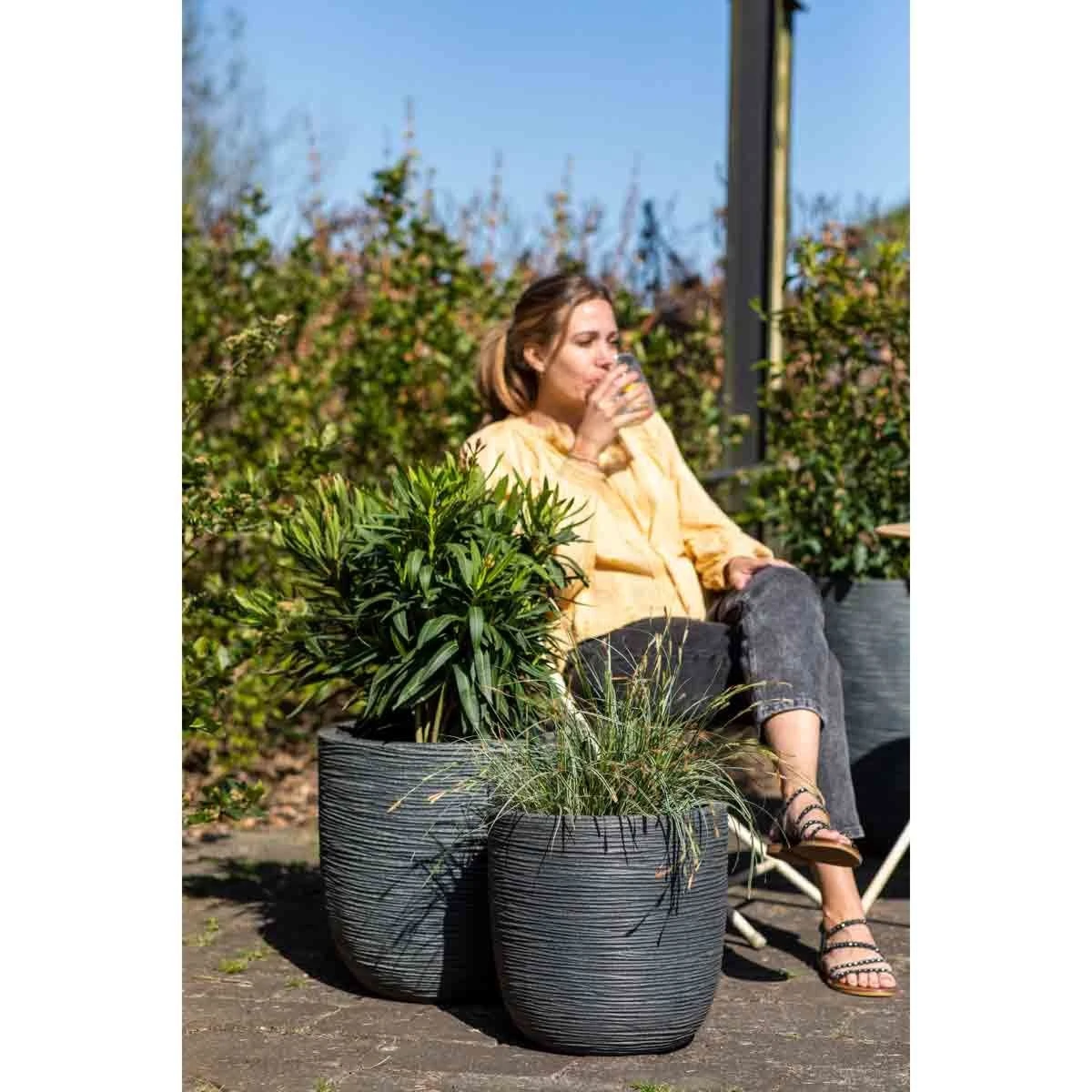 Capi Europe Planter Ball Waste Rib NL 43x41 Terrazzo Grey - Image 3